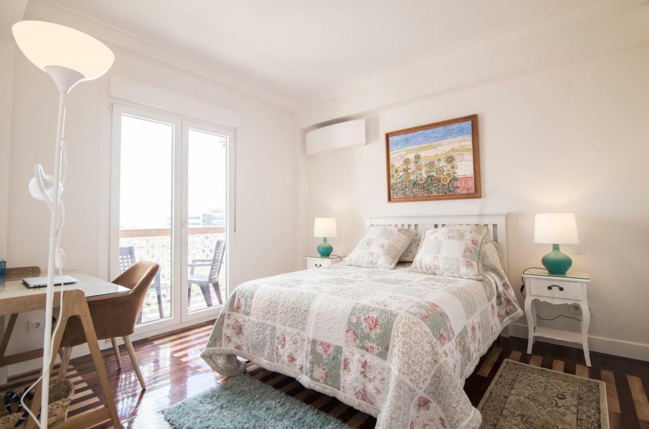 Elegant Retreat Business District Bernabeu Appartement Madrid Buitenkant foto